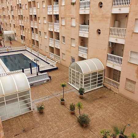 Apartment Close To All Amenities Torrevieja Eksteriør bilde